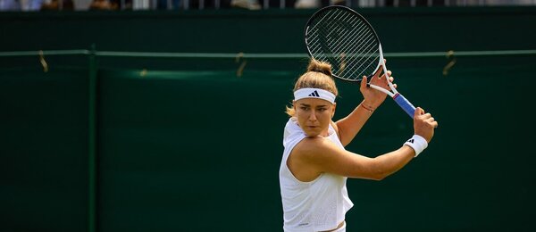 Tenis, WTA, Karolína Muchová během Wimbledonu, Londýn, All England Club