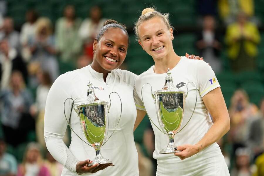 Kateřina Siniaková na Wimbledonu 2024 vyhrála svůj devátý grandslamový titul, z toho první po boku Taylor Townsend