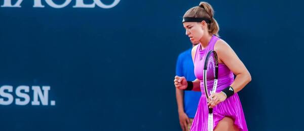 Karolína Muchová na turnaji WTA Palermo Ladies Open 2024, kde ji dnes v semifinále vyzve Irina-Camelia Begu