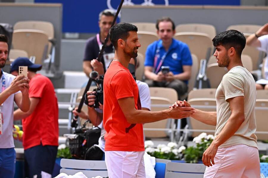 Novak Djokovič a Carlos Alcaraz na tréninku před LOH v Paříži