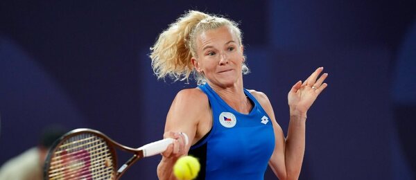 Tenis, WTA, Kateřina Siniaková během pařížských her, areál Roland Garrose