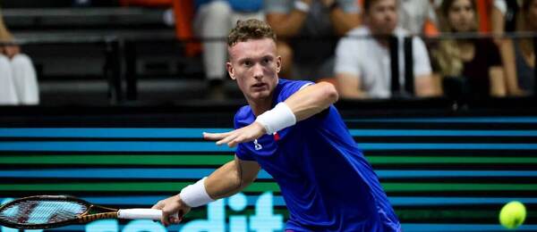 Tenis, Davis Cup - Davisův pohár, Jiří Lehečka během duelu se Španělskem