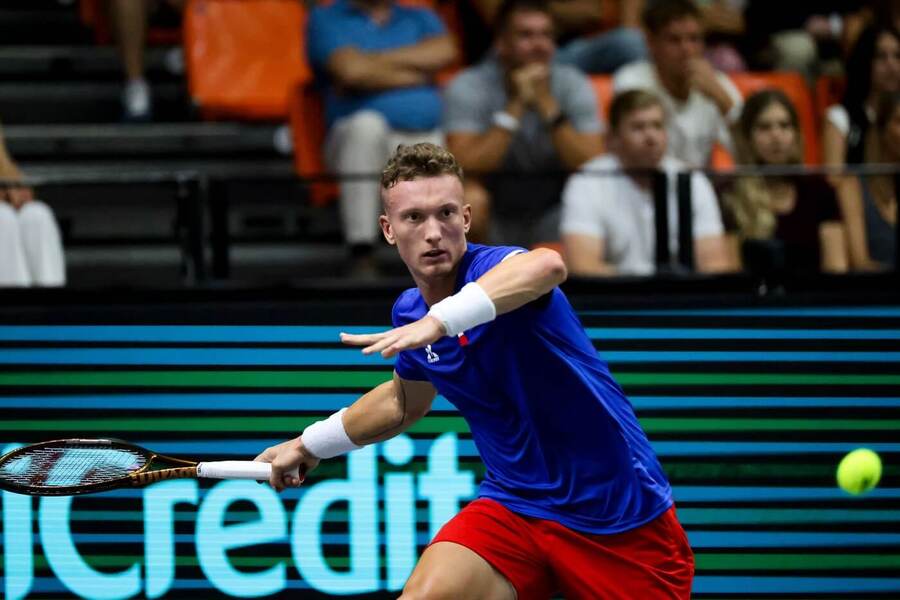 Tenis, Davis Cup - Davisův pohár, Jiří Lehečka během duelu se Španělskem