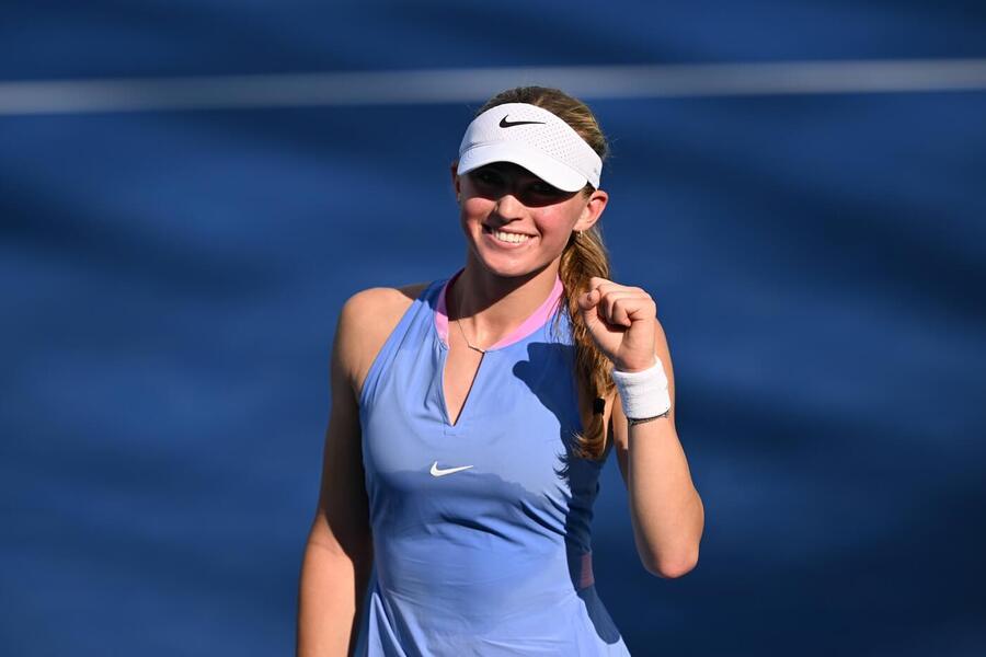 Tenis, Laura Samsonová na juniorském Turnaji mistryň v Chengdu, Čína