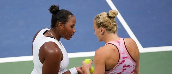 Tenis, WTA, Kateřina Siniaková s Taylor Townsend během US Open, grandslam