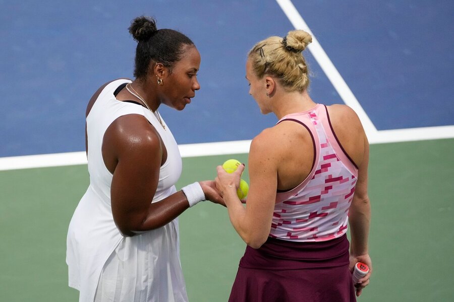 Tenis, WTA, Kateřina Siniaková s Taylor Townsend během US Open, grandslam