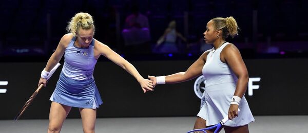 Tenis, WTA, Kateřina Siniaková a Taylor Townsend během Turnaje mistryň, Rijád