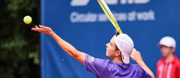 Tenis, ATP, Dalibor Svrčina během turnaje v Hamburku