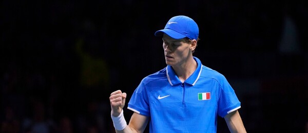 Tenis, ATP, Jannik Sinner během finále Davis Cupu, Davisův pohár