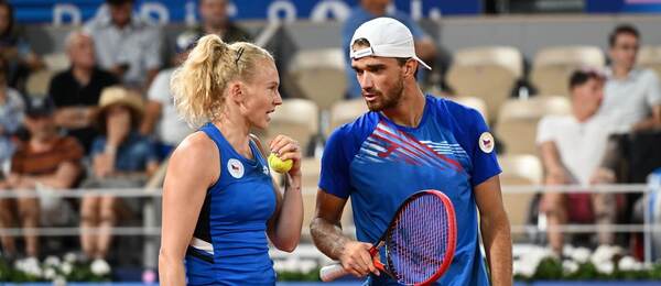 Tenis, smíšená čtyřhra, Tomáš Macháč a Kateřina Siniaková během olympiády v Paříži